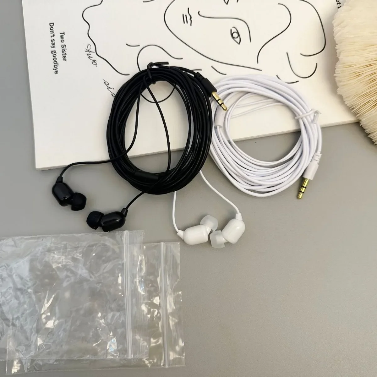 العالمي 3.5 مللي متر السلكية سماعة مع هيئة التصنيع العسكري 3 متر طويلة ستيريو باس سماعات الأذن ستيريو باس الرياضة سماعات البث المباشر للهاتف