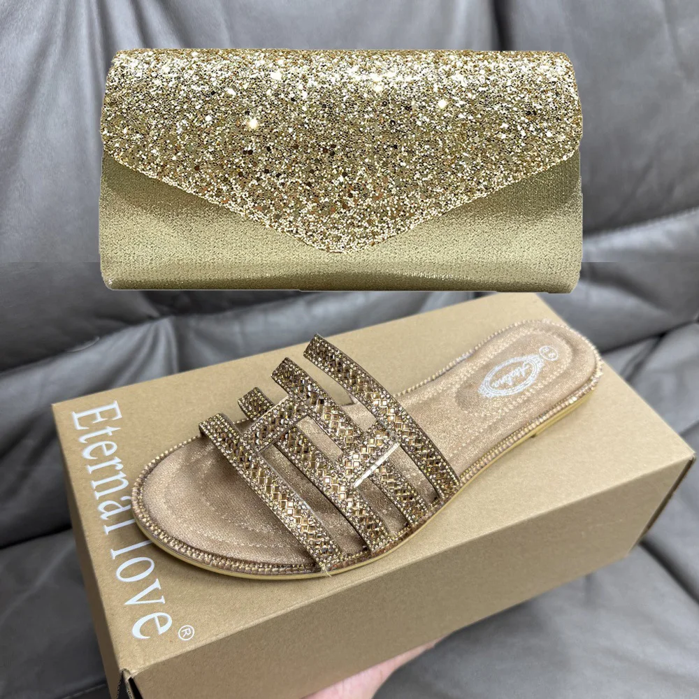 

Summer New Bronze Rhinestone Slippers Plus Size Flat-bottomed Casual Women's Slippers Fashion Gold Shiny Envelope Bag in Hand
