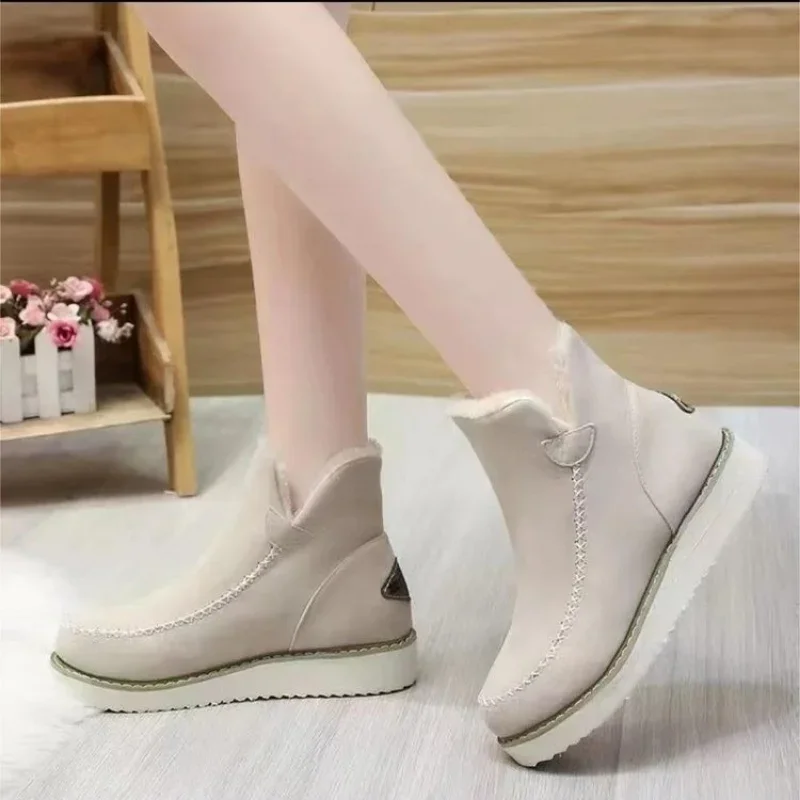 Snow Boots Women Slip on Platform Ankle Boots Ladies Cotton Shoes Winter Casual Warm Short Boots Woman New Booties Female