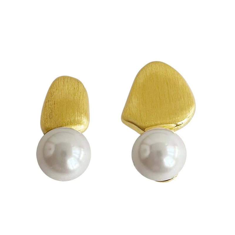 Asymmetric Brushed Metal Imitation Pearl Post Earrings For Women Fashion Jewelry Elegant Daily Accessories Wholesale Gifts C1709