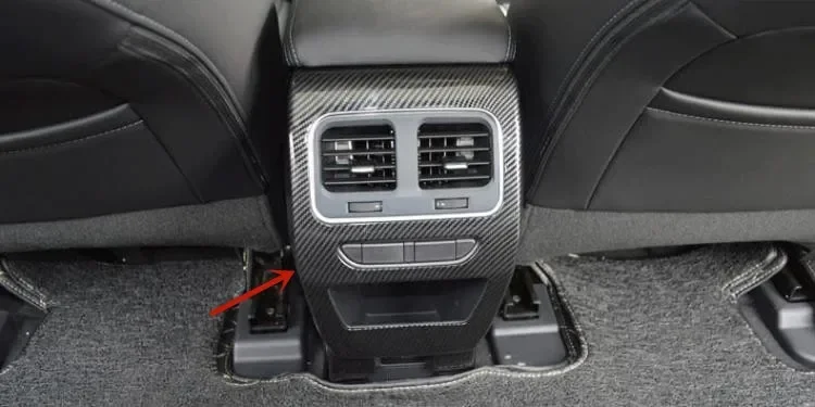 For Haval F7 2018-2021 ABS Chrome Anti-kick pad for air outlet of rear air conditioner Anti-scratch protectioncar accessories