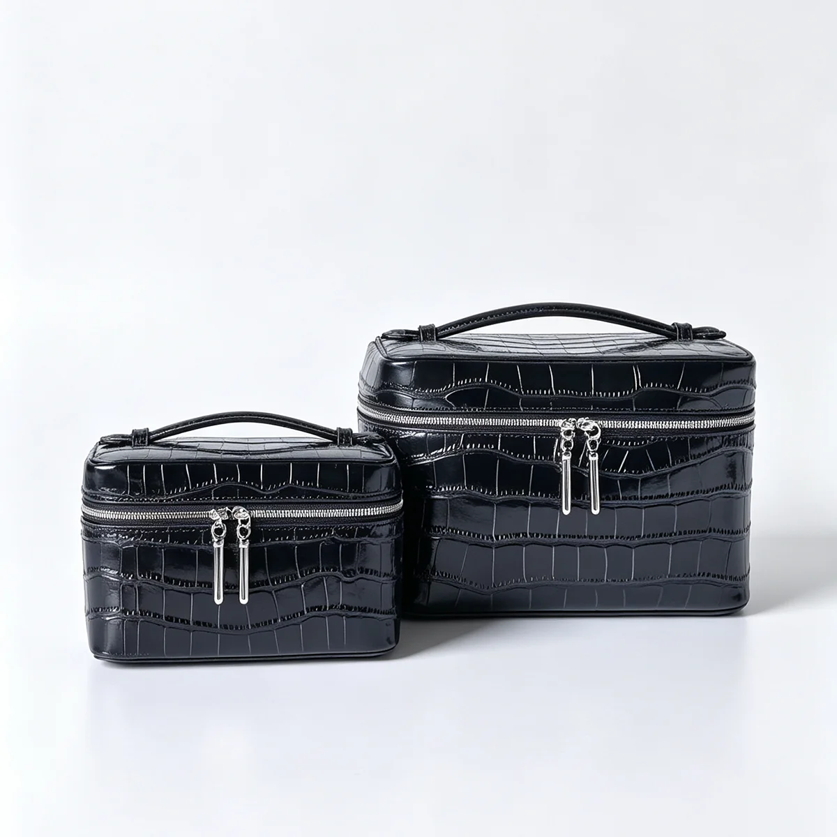Echtes Leder Krokodil-Prägung Schwarzes Kosmetiktaschen-Set für Damen Toilettenartikel-Organizer Große Kapazität Reise-Make-up-Tasche – Detail 27