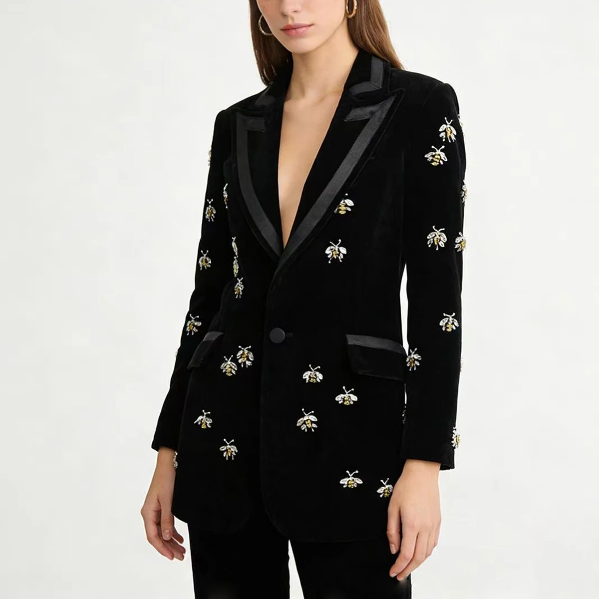 High Luxury Elegant Lapel Waist Cinched Women's Suit For Spring New Trend Street Bee Nail Bead Design Long Sleeved Suit Jacket