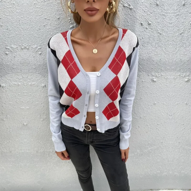 Spring Autumn Women V-Neck Single Breasted Cardigans Fashion Casual Plaid  Short Tops 3 Colors Argyle Jacquard Knitted Sweaters