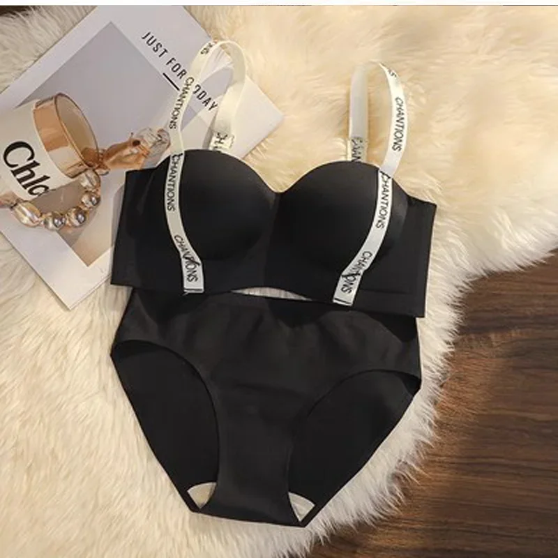 ملابس داخلية نسائية من Mirador بدون علامات مجمعة بدون حلقة فولاذية لجمع الثديين الجانبيين لمنع ترهل كأس Bra Boo Boo