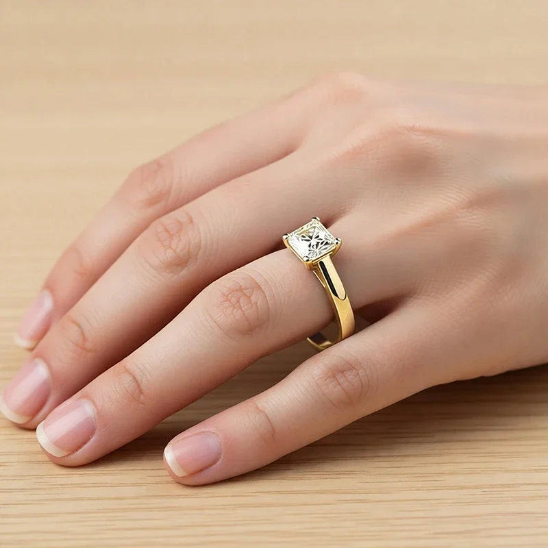 Huitan Classic Princess CZ Ring Female Charming Trendy Simple Stylish Finger Accessory Noble Graceful Jewelry for Anniversary