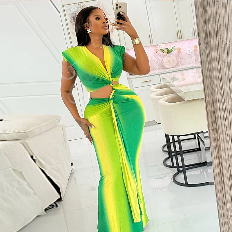 Elegante LADY sfumatura di colore tagliato vestito 2025 donne di estate senza maniche scollo a V aderente fasciatura sexy club party maxi abiti