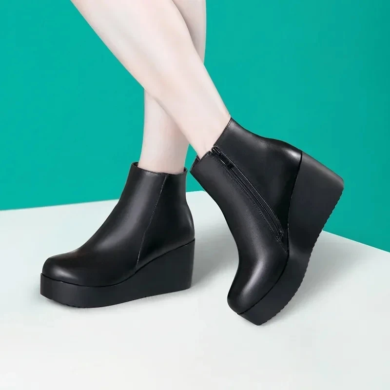 Big Size 43 Female Platform Wedges Boots Black Autumn Winter Ankle Boots For Women High Heels Ladies Leather Shoes Zipper