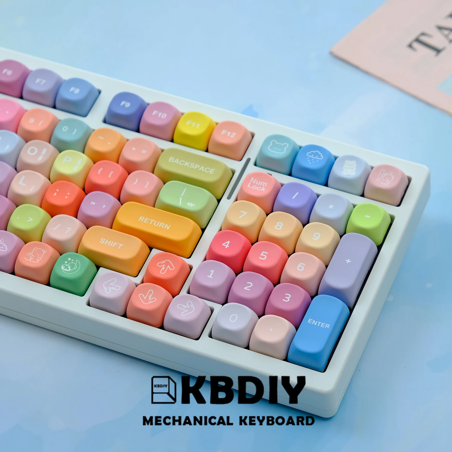 kbdiy keycap coreano para teclado mecanico para jogos perfil coreano gomas de ursos iso cor cinco lados 141 teclas por conjunto diy 01