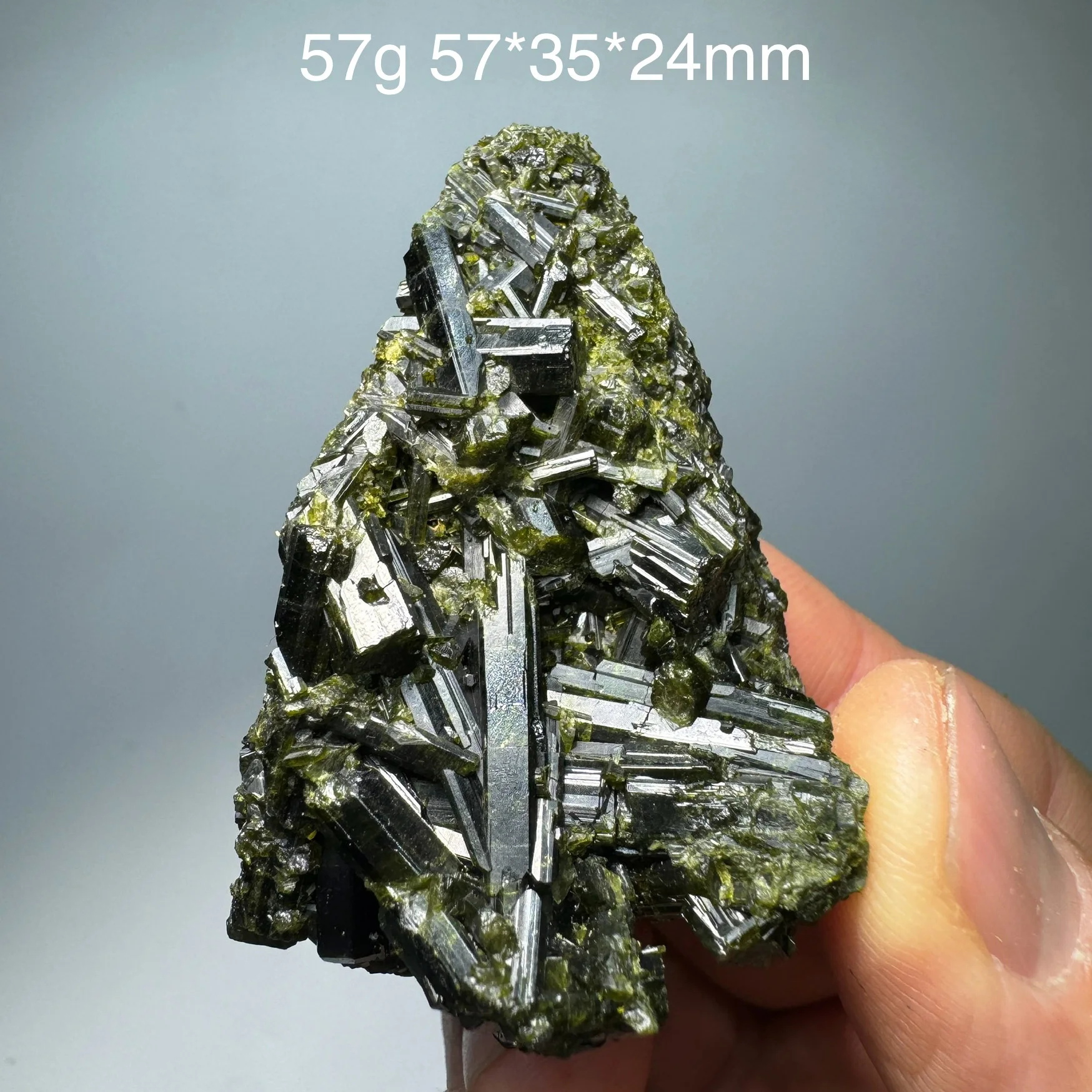 Natural Madagascar Green Epidote Mineral Specimen Clear Quartz Reiki Healing Stone Home Decor