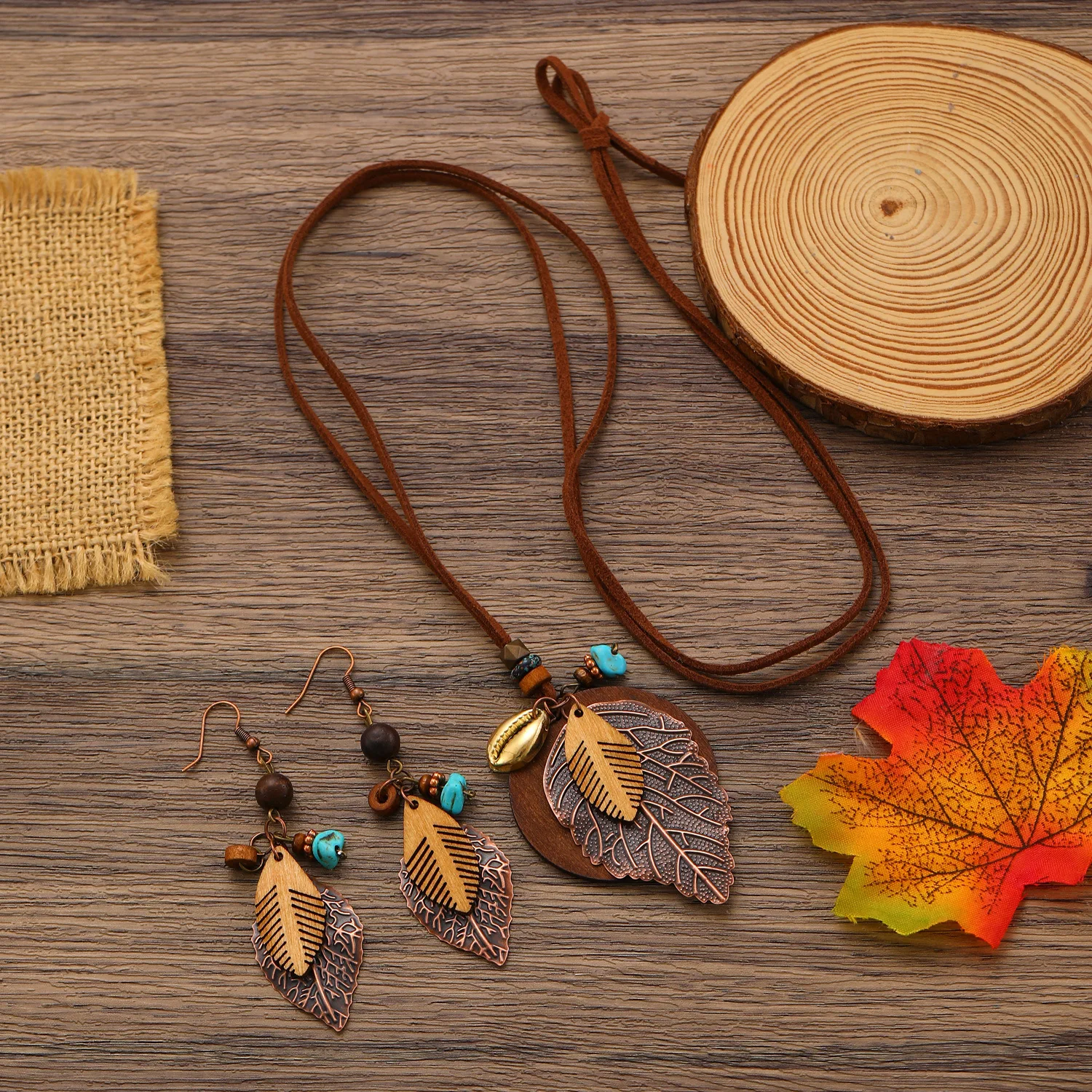 خمر ورقة تصميم انخفاض الأقراط قلادة الخرز الخشبي لهجات النحاس للنساء مجموعات مجوهرات النمط البوهيمي