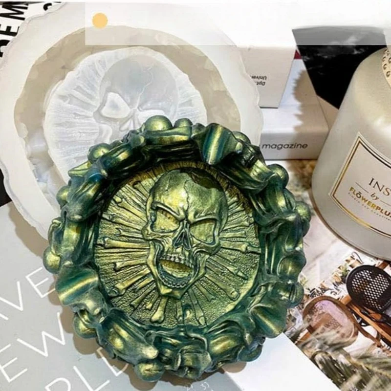 

DIY Crystal Epoxy Ashtray Mold New Skull Ashtray Mold High Mirror Handmade Silicone Resin Mold