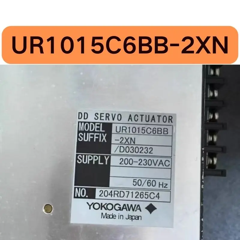 Servocontrolador usado UR1015C6BB-2XN D030232, probado, OK y función intactos