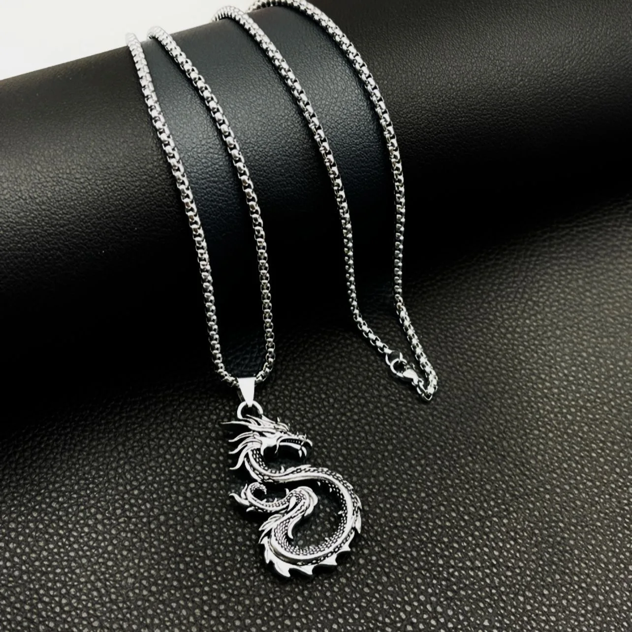 Chinese Style Fashion Personality Versatile Creative Dragon Necklace For Men And Women Street Hip-Hop Rock Punk Accessories