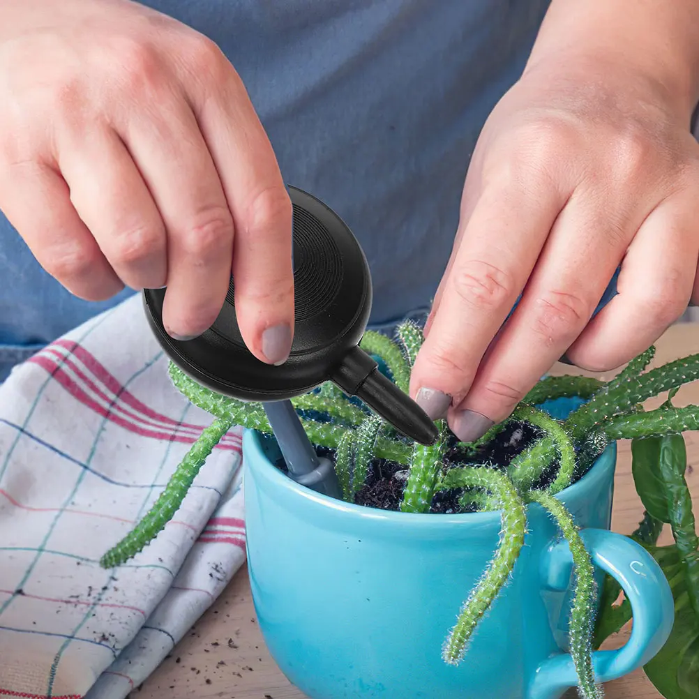 

2Pcs Air Dust Blower and Brush Camera Lens Cleaner Durable Plastic Bulb Dust for Pc Air Eyelashes Extension Cleaners