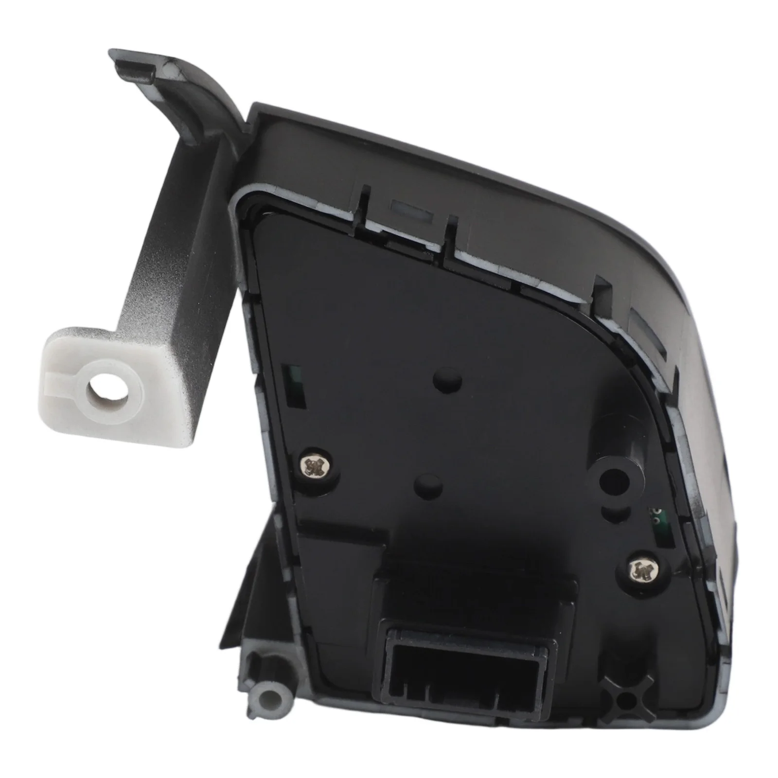 

Замена левой кнопки переключения управления рулевым колесом подходит только для певных моделей Hyundai Tucson