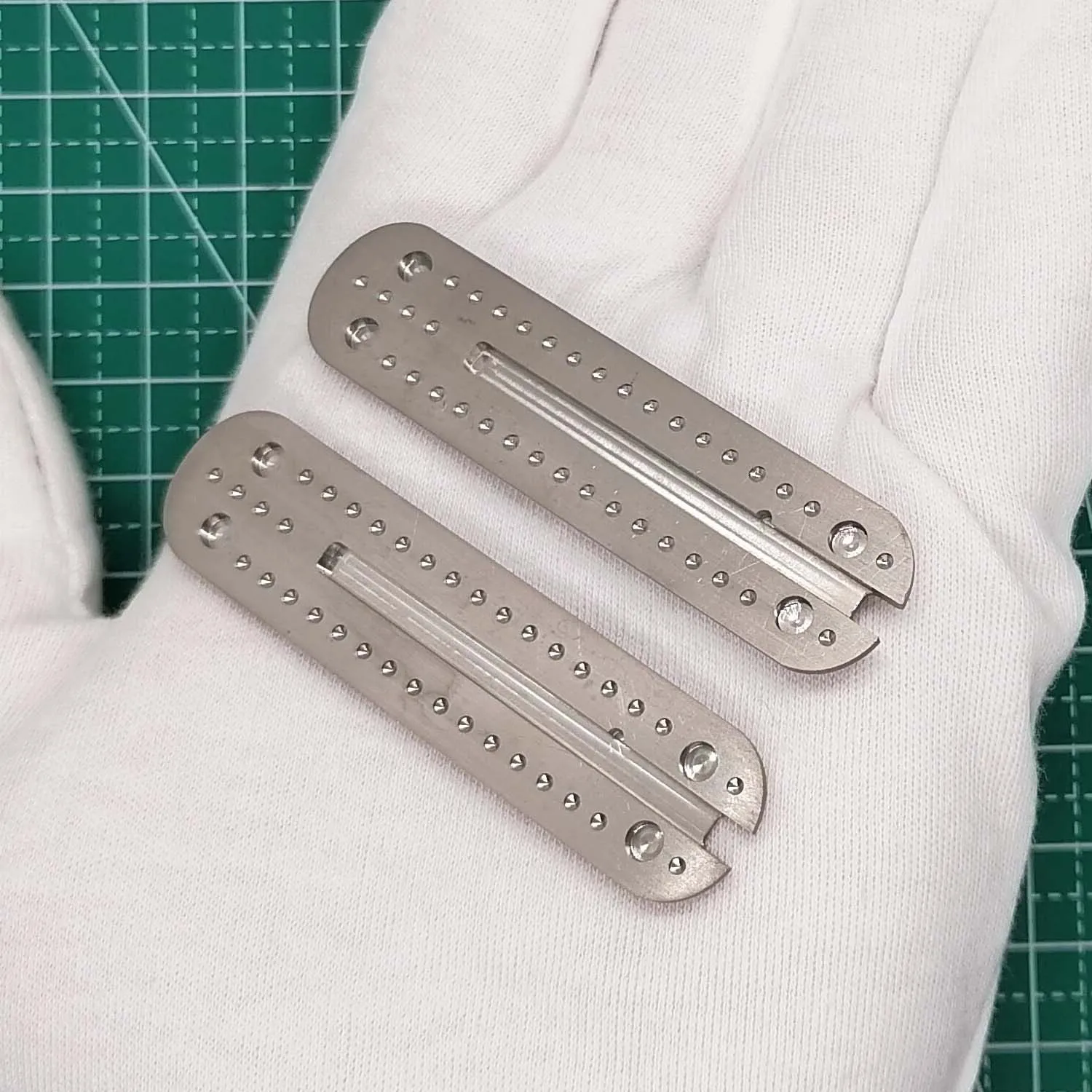 1 Pair Hand Made Titanium TC4 Scales for 65mm Victorinox Swiss Army Knife Handle Replacement Modify