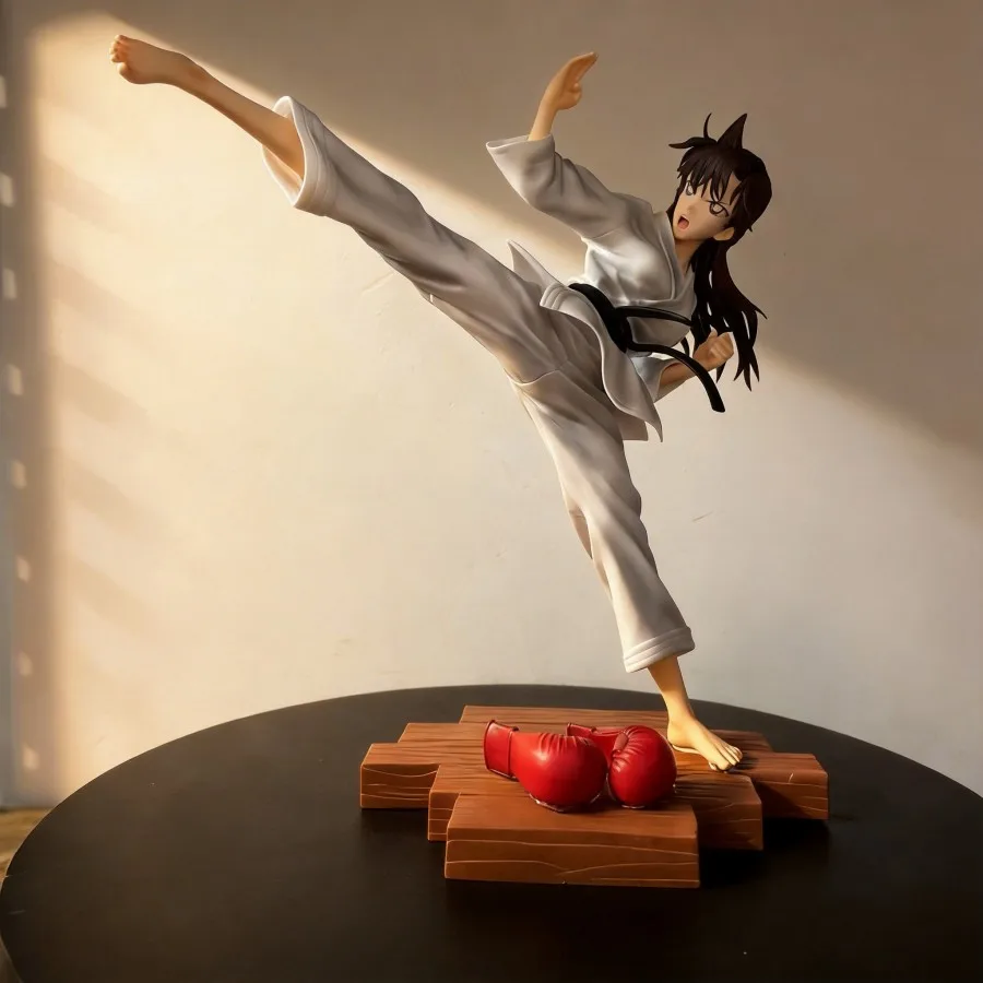 

Anime Detective Conan Mouri Ran Action Figure 29cm Collectible Model GK Statue Desktop Decoration Fan Gift