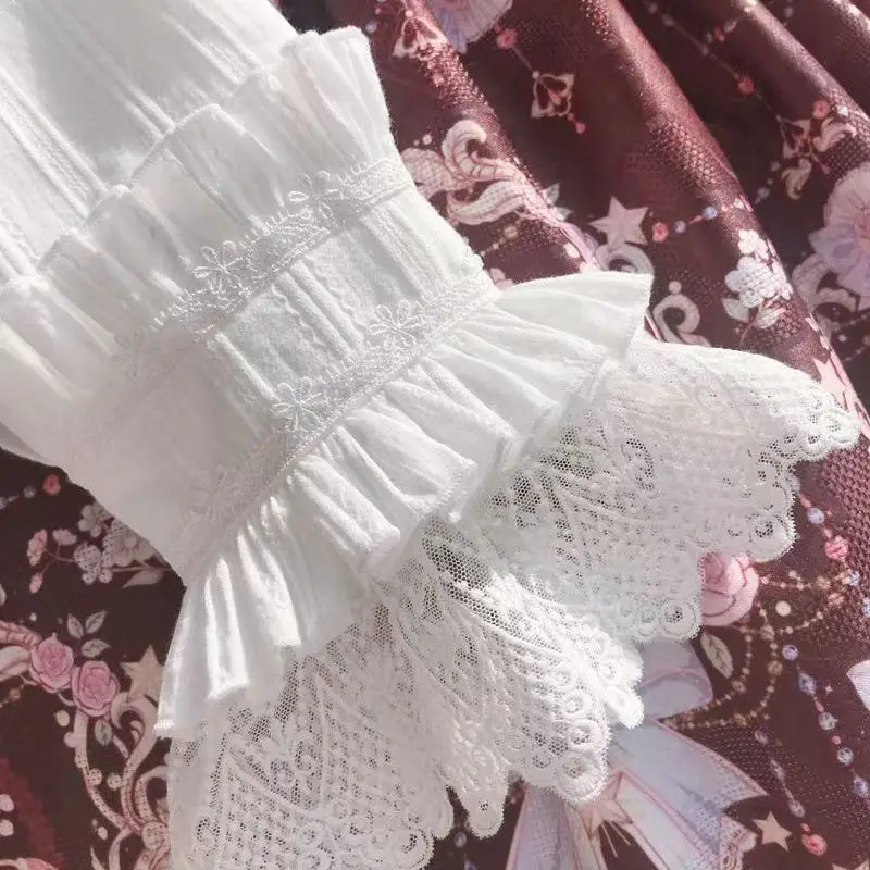 Bluzka z falbankami w stylu kawaii light lolita, z koronką, długim rękawem, w japońskim stylu dobby, uniwersalna, wiosenna, słodka, biała bluzka, koszula, top.
