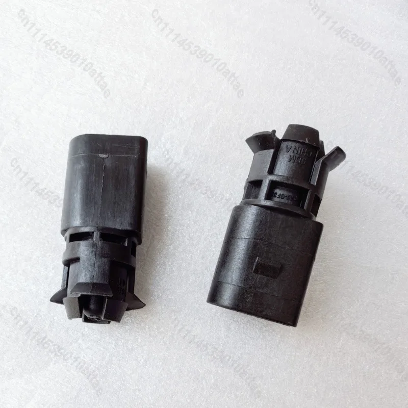 Coolant Temperature Sensor 1J0919379A For VW Polo Touran Bora Golf Phaeton Multivan Auto Replacement Parts High Quality Durable