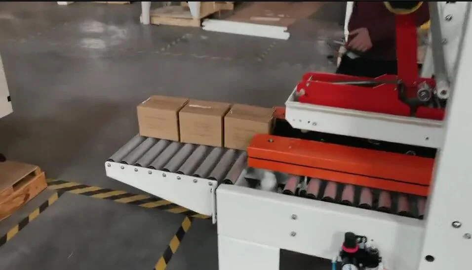 Automatic Carton Box Case Closer Sealer Taper Sealing Machine With Both End Roller Table
