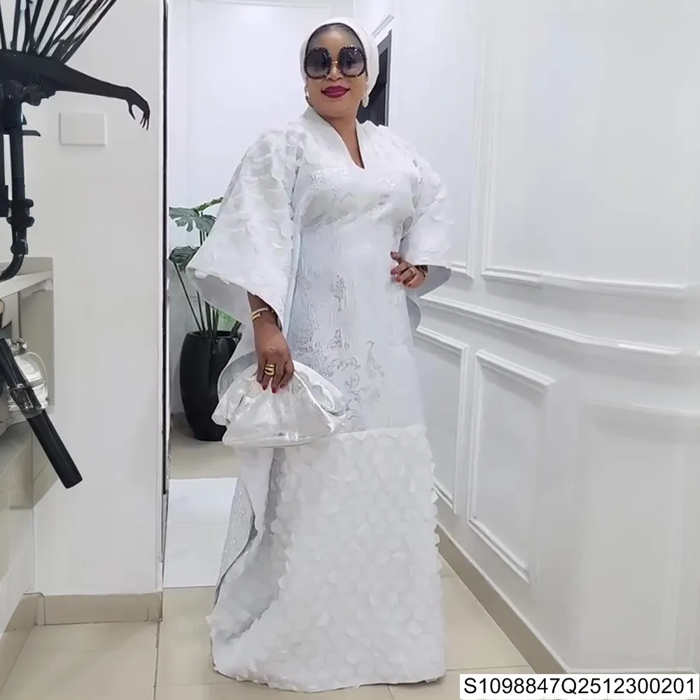 2026 Nuevo vestido de mujer de talla ciruela de África, bata larga, pañuelo para la cabeza, vestido blanco bordado tridimensional S1098847Q25123002
