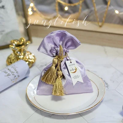 

10pcs/lot Simple Solid Color Wedding Candy Bag With Drawstring Wedding Banquet Candy Box Glittering Silk Cloth Bag Free Shipping