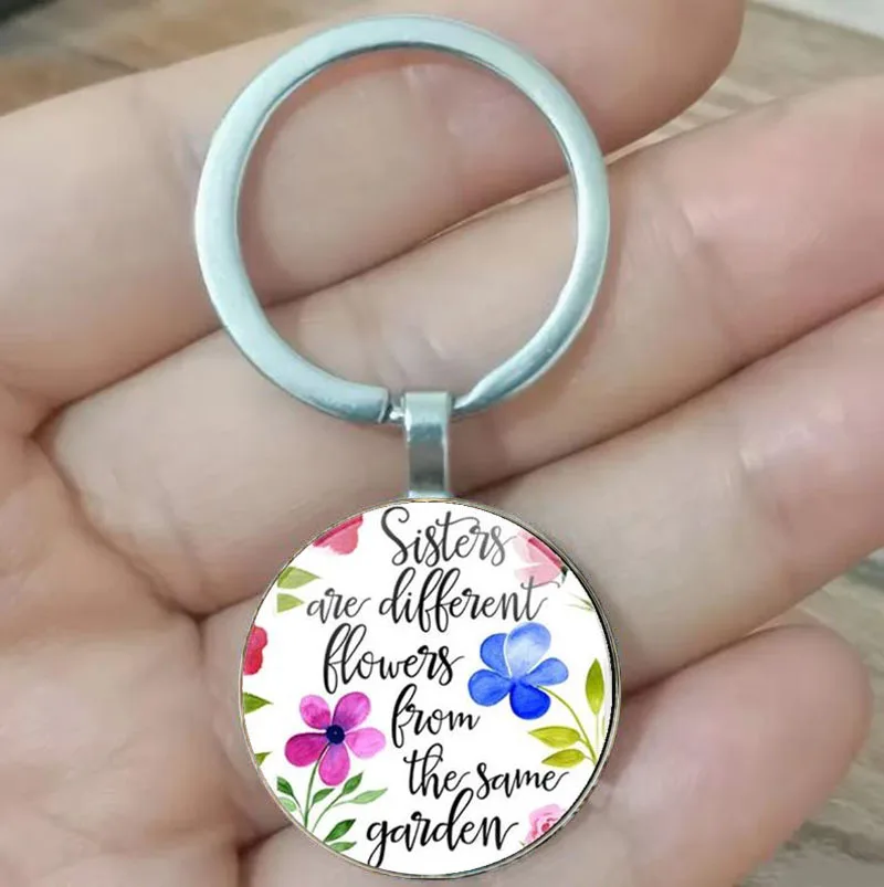 New sisters Huatongyuan Engraving Glass Keychain