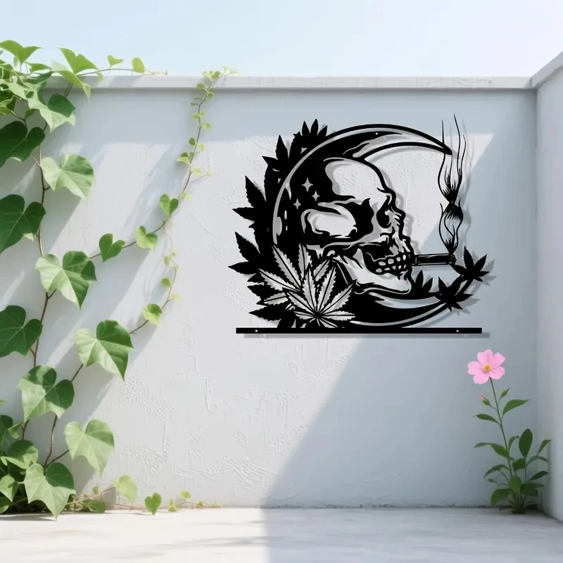 Iron Wall Art Skull Sculpture, Gothic Metal Hooks Home Ornament Rustic Farmhouse Decor 1PC