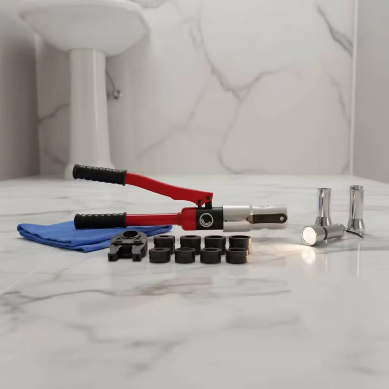 Portable Hydraulic Crimper for Plumbing Work Manual Pump Operated Crimping Pliers with 60 Ton Output