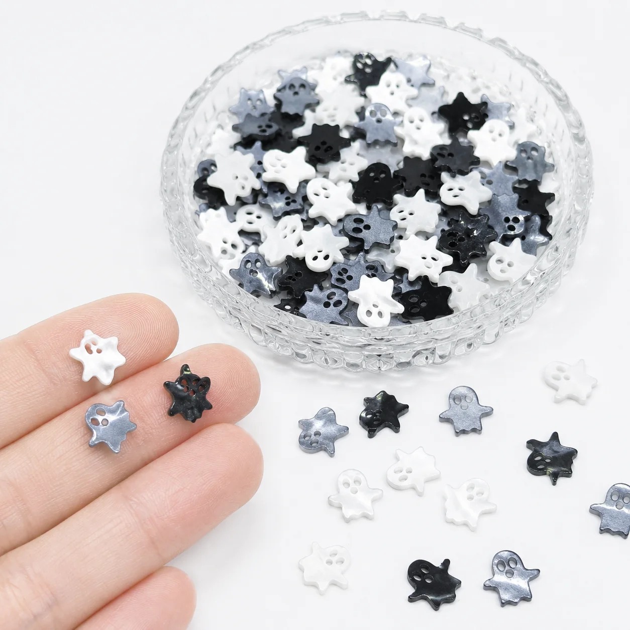 20pcs Mini Halloween Acrylic Ghost Figurine DIY Resin Charms Craft Accessories Desktop Decor Ornament