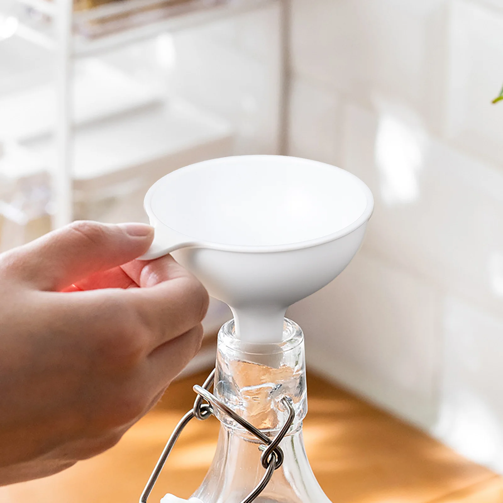 

4pcs Plastic Funnel For Oil Wine Jam Juice Bottle Filling Kitchen Cooking Liquid Transfer Food Grade Pp Home Household Use