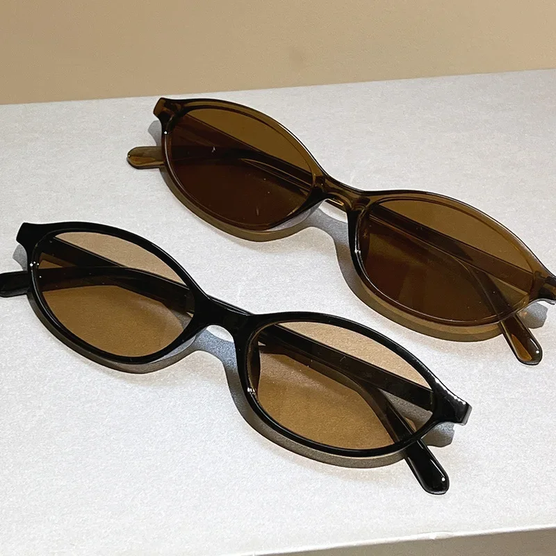 Retro Fashion Elliptical Small Frame Sunglasses Street Photography Women Glasses Personalized Trendy Eyeglasses