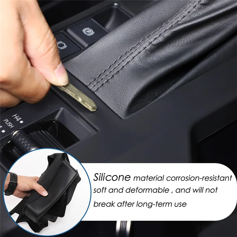 

Center Console Panel Silicone Storage Box For Toyota Land Cruiser 250 Prado J250 LC250 2024 2025 Wireless Charging Pad