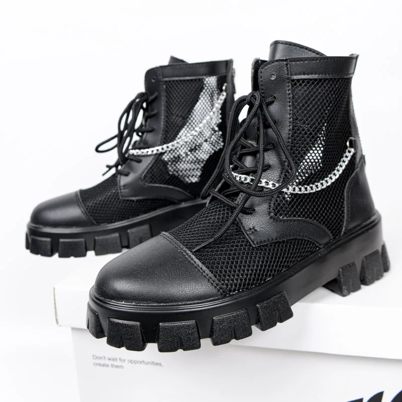 

Summer Men Ankle Boots Punk Rock Mesh Leather Chain Round Toe Boots Breathable Motorcycle Nightclub Party Boots Casual Shoes 39