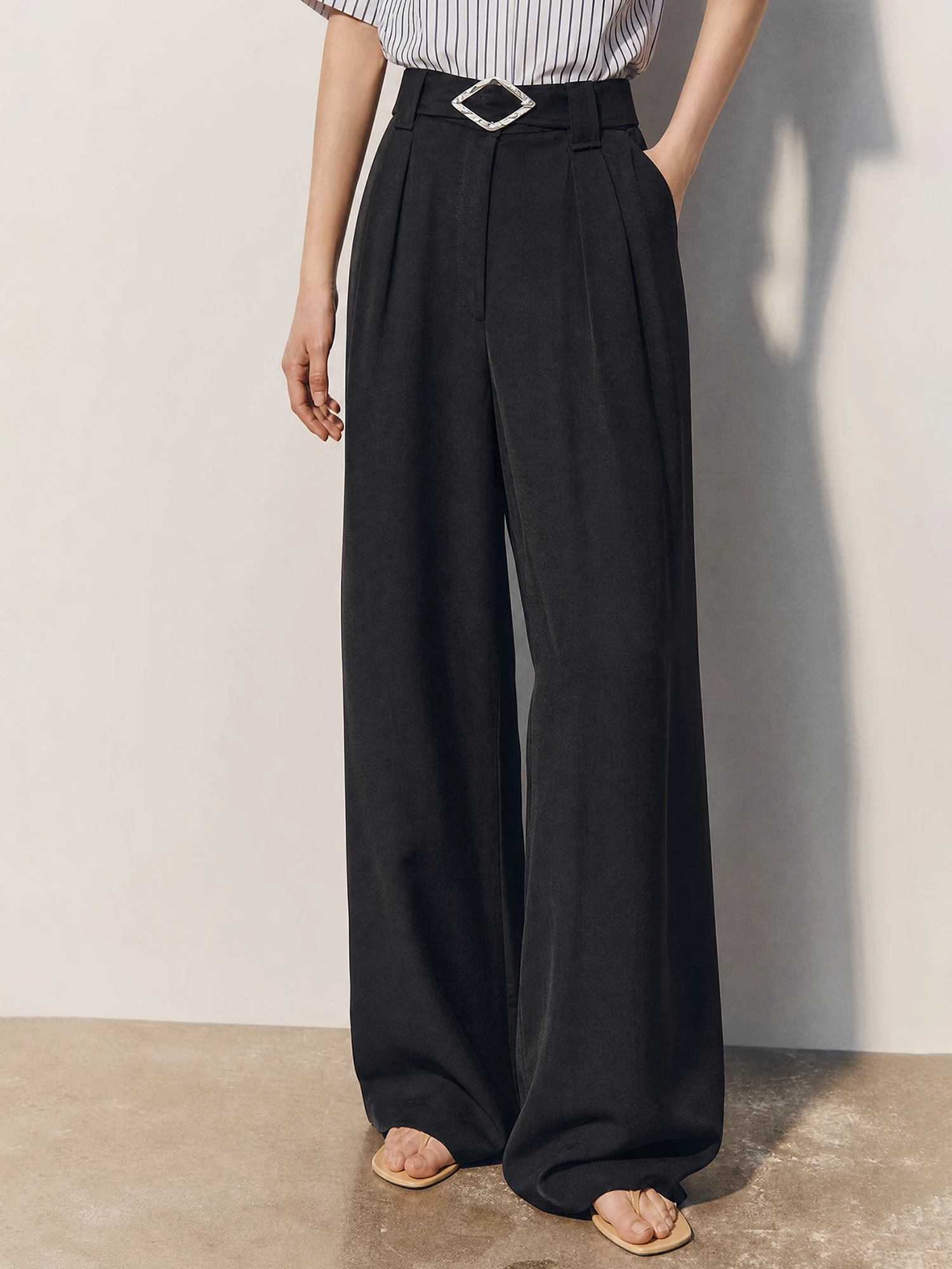 Elegant High Waist Wide Leg Suit Pants Women's Casual Trousers Anti-Wrinkle Smooth Slimming Stylish Commute Style Polyester F...