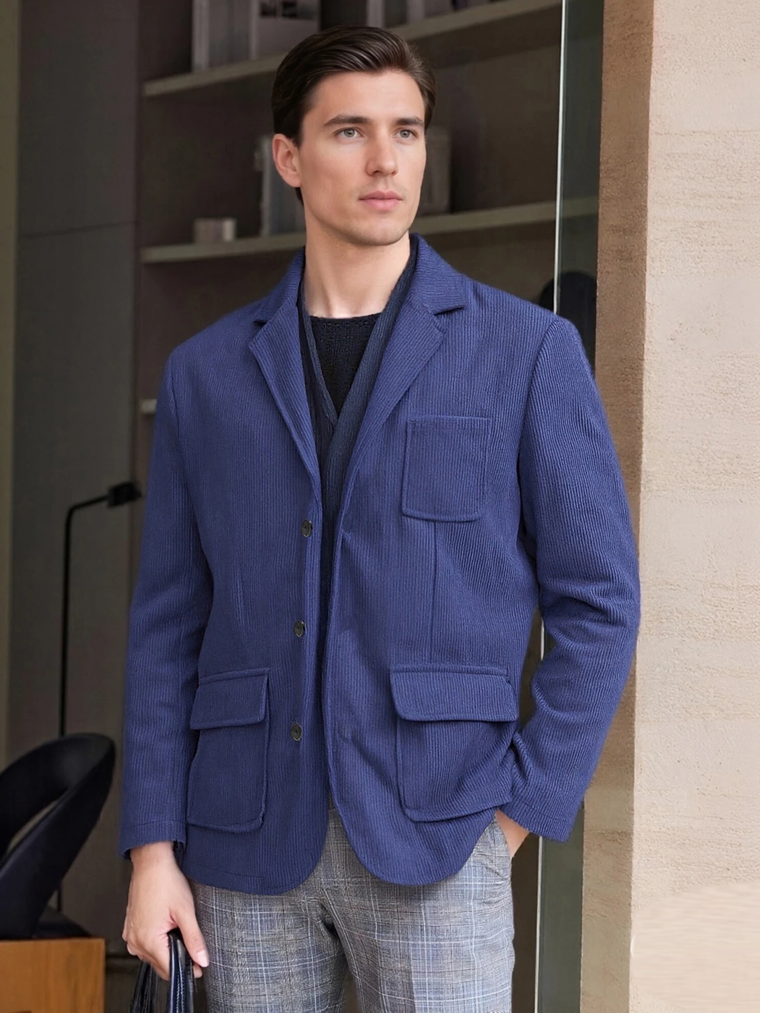 

Vintage Corduroy Jacket with Lapel Collar and Button-up Front Long Sleeves Pockets Casual Style for Winter and Fall Season