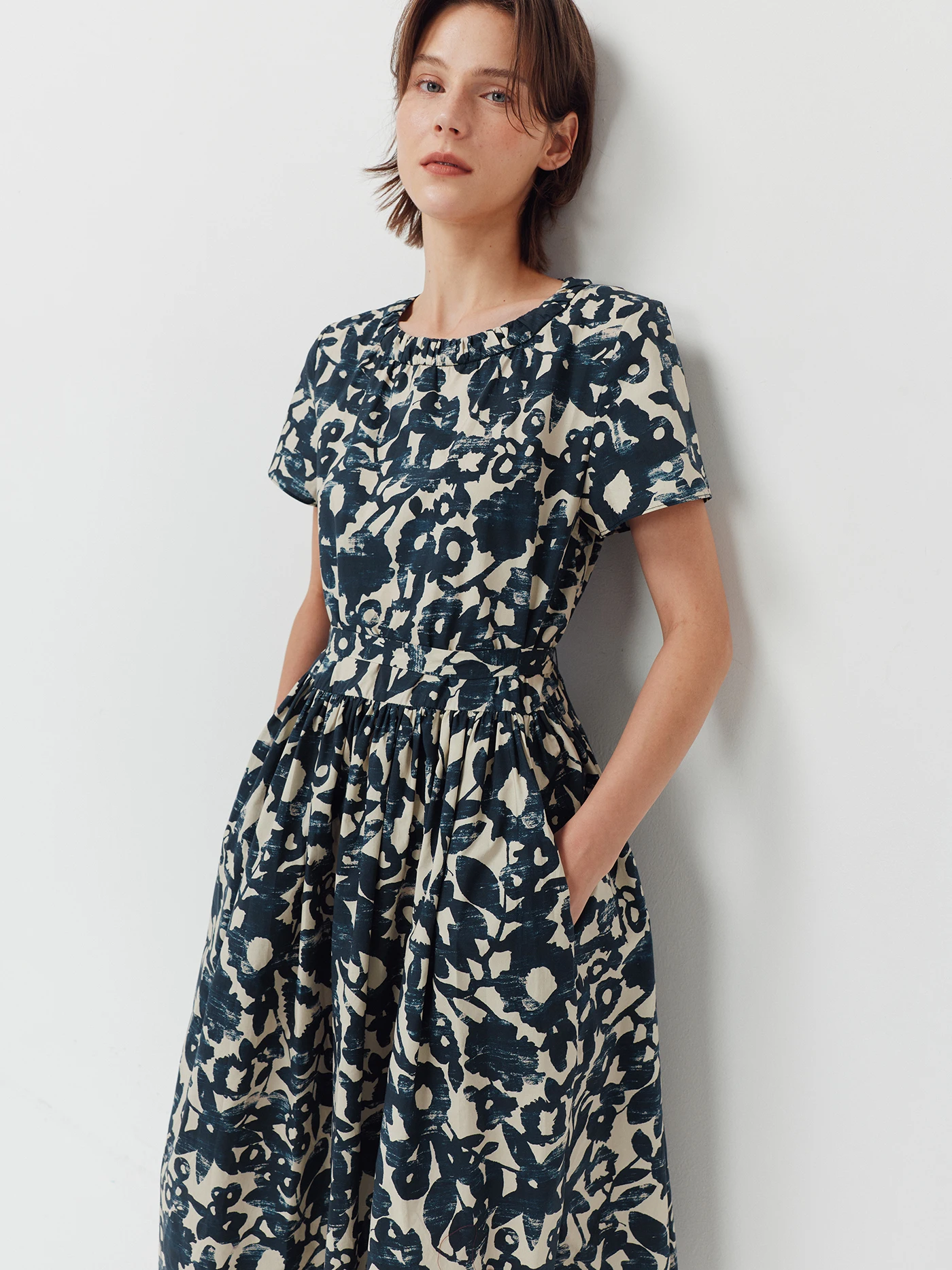 Capri Island 100% Cotton Silk round Neck Short Sleeve Waist Cinched Printed Shirt Dress Skin Friendly Breathable Casual Style
