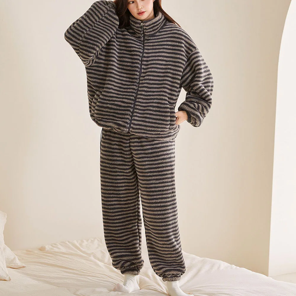 

Полосатые пижамы женские, зима 2025, новые повседневные брюки с воротником-стойкой и длинными рукавами, комплект из 2 предметов, утепленный теплый домашний костюм с подкладкой