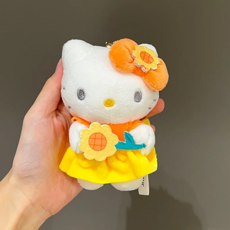

Sunflower Hellokittys Kawaii Plush Doll Girl Schoolbag Pendant Sanrios Cute Cartoon Toy Car Keychain Decoration Birthday Gift