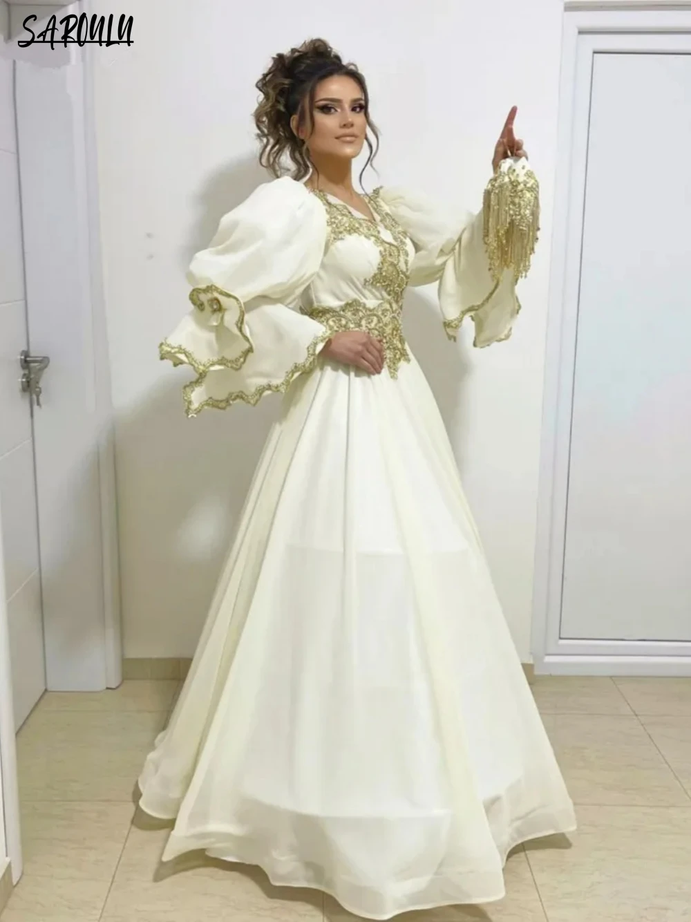 Traditional Kosovo Long Sleeve Evening Dress Chic Beaded Appliques Celebrity Prom Gown A-line Arabic Customized Robe De Marié