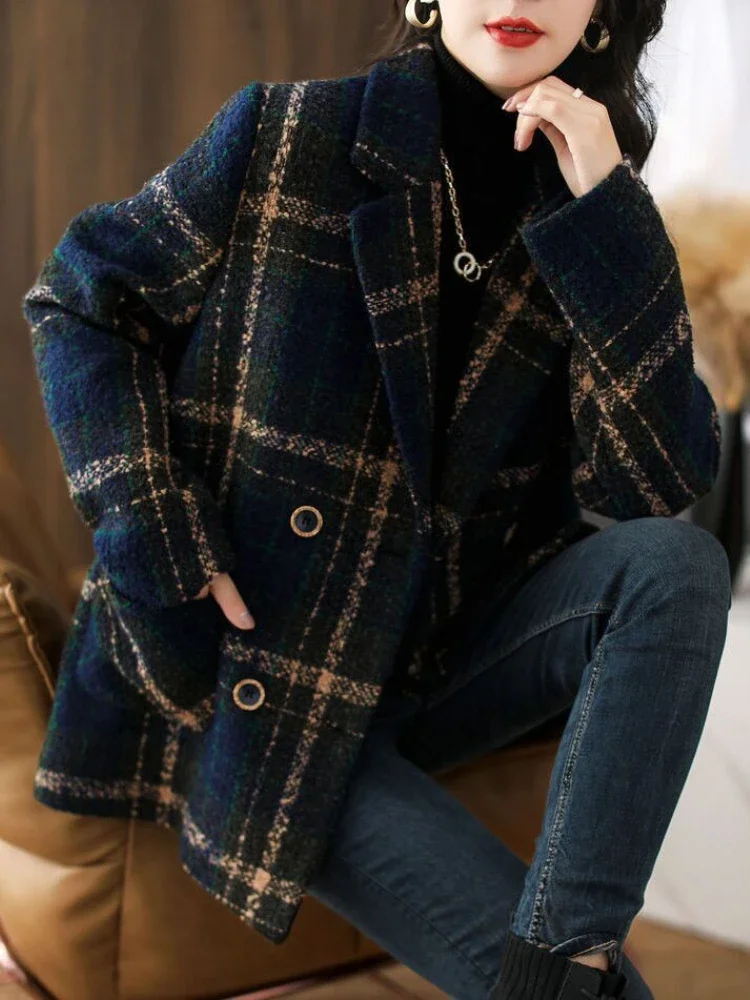 Retro Winter Coat for Women Turn-down Collar Double Breasted Fashion Jackets for Women Check Stitching Versatile Woolen Coat