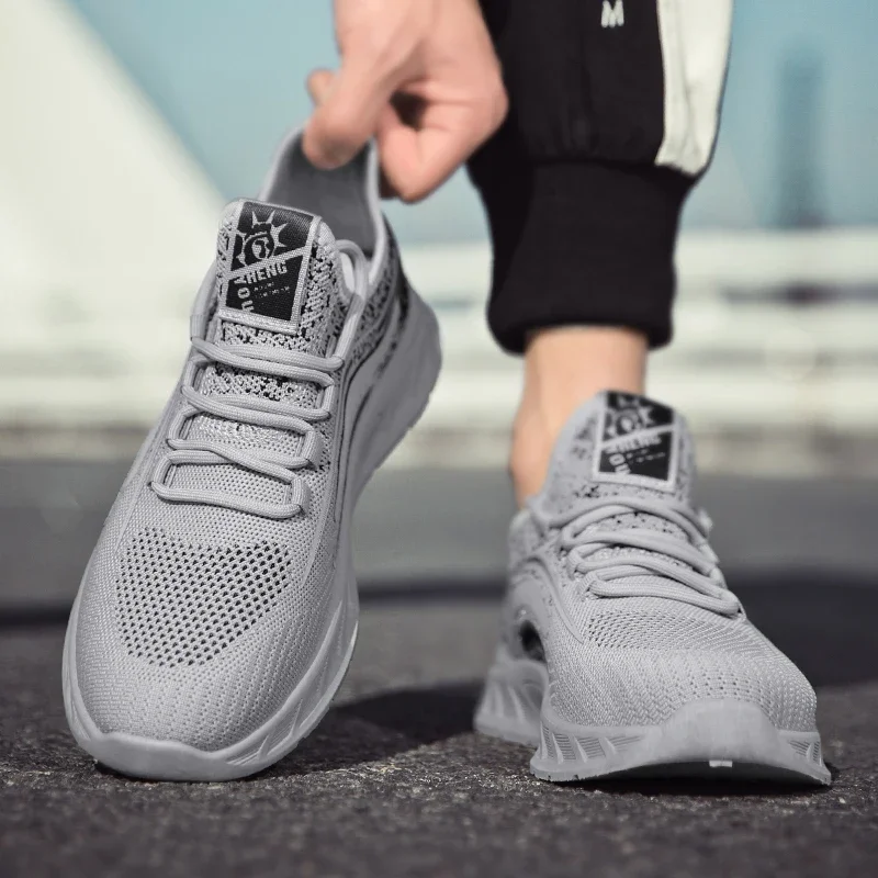 

Flying Woven Sneakers Comfortable Personality Style Fashion Soft Breathable Sports Footwear Zapatos Casuales Casual Shoes Mesh