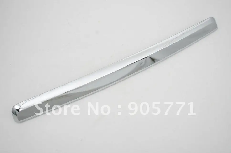 

High Quality Chrome Rear Trunk Streamer for Range Rover Sport Brand New