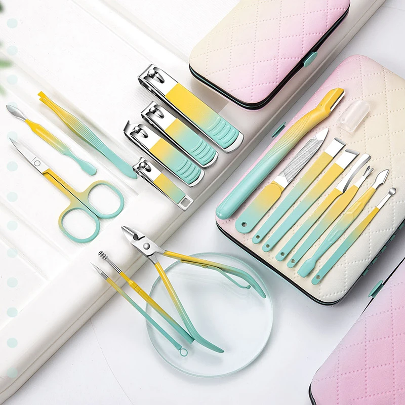 3/10/12/18Pcs Maniküre-set Pediküre Sätze Nagel Knipser Werkzeuge Edelstahl Professionelle Nagel Schere cutter Reise Fall Kit
