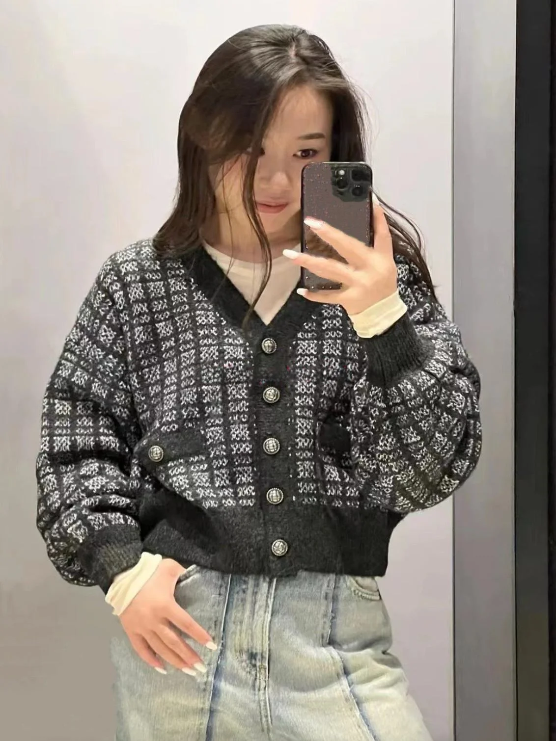 

Sweet Lazy Style Long Sleeve V-Neck Plaid Loose Knitted Open Cardigan Cotton Polyester Blend Comfortable Breathable Women's K...