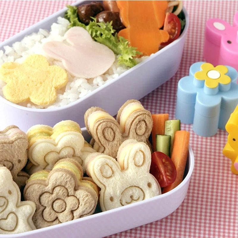 3 Pcs Cute Mini Food Picks Children Animal Cartoon Snack Cake Dessert Food Fruit Forks Resin Lunch Box Dividers