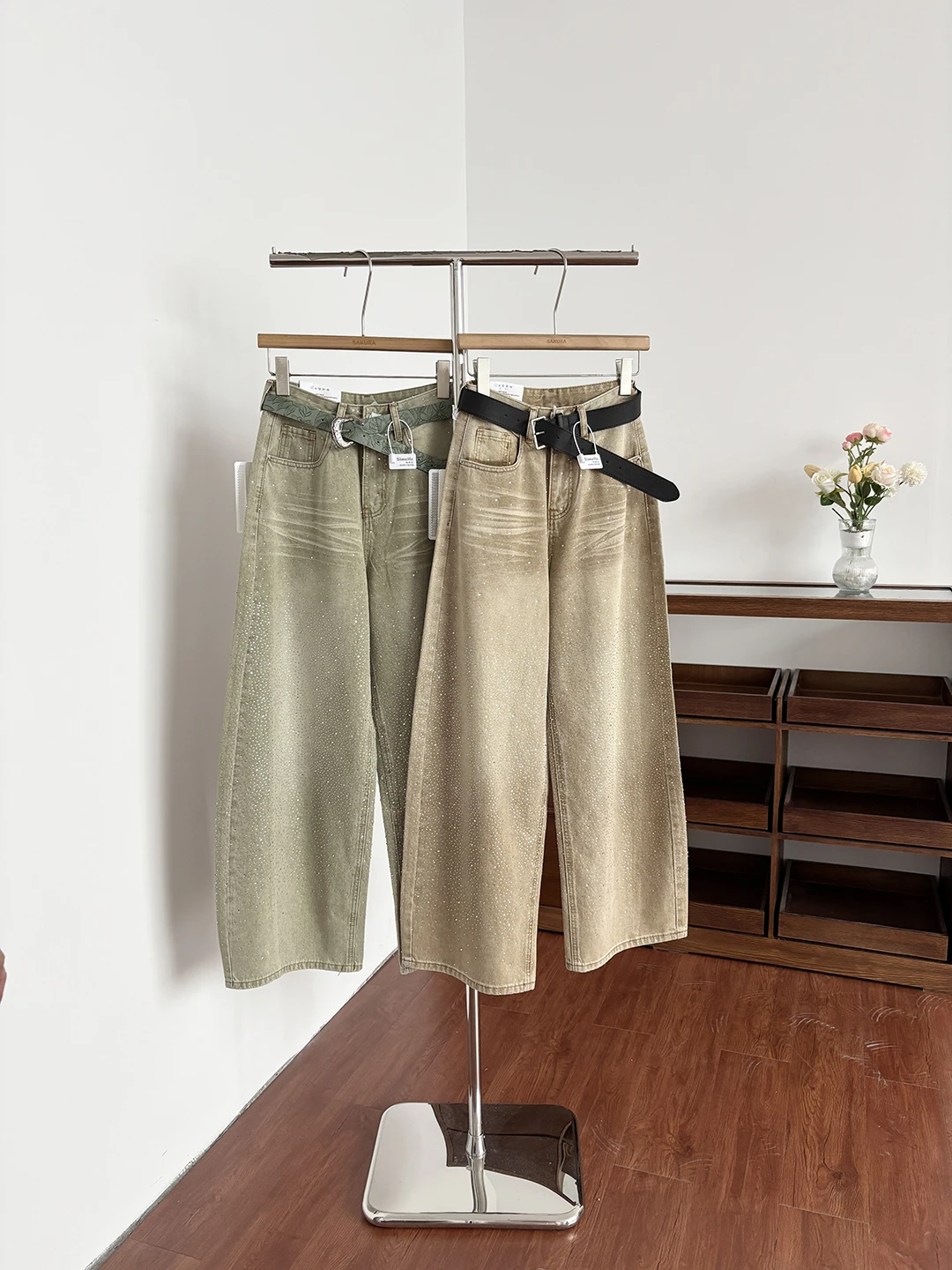 

Summer 2026 Women's High Waist Glittering Rhinestone Heavy Work Denim Jeans American Style Loose Wide Leg Pants