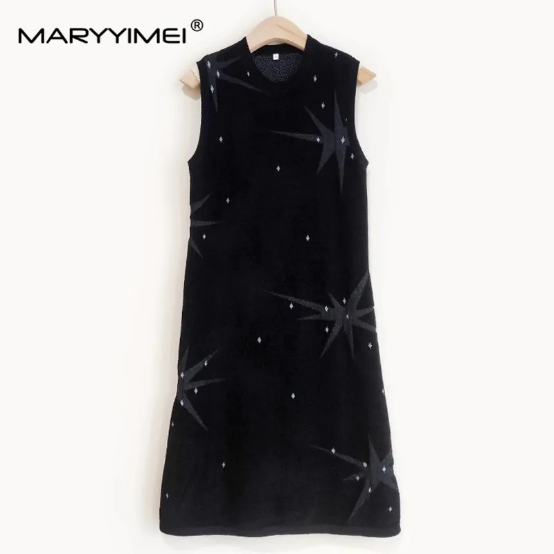 MARYYIMEI New Fashion Women's 2024 Spring New Round Neck Short Sweater Sleeveless Velvet Jacquard Office Lady Black Dress