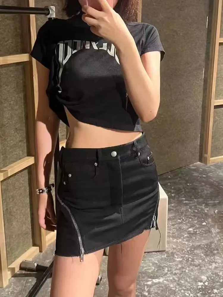 

The spicy girl style double-sided zipper design, frilled edge, hip-hugging skirt, versatile and slimming skirt, mini skirt